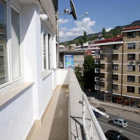 Apartman Lala Appartamento Sarajevo Esterno foto